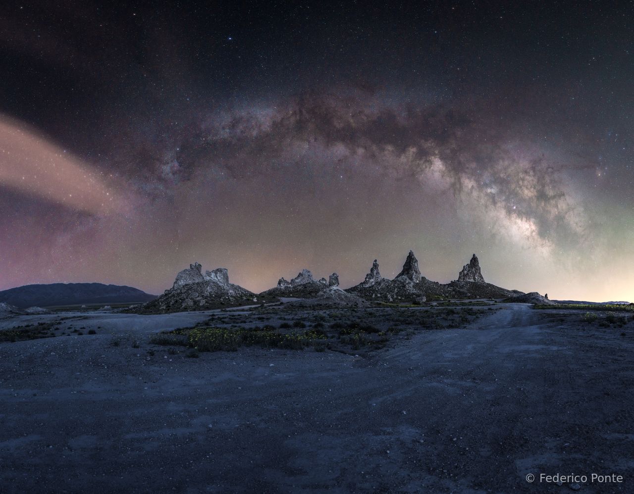 Trona pano edit Edit